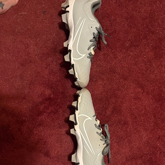 Nike Hyper-diamond Cleats for softball. - Picture 6 of 9